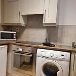 UltraCentral Apartment beside Temple Bar